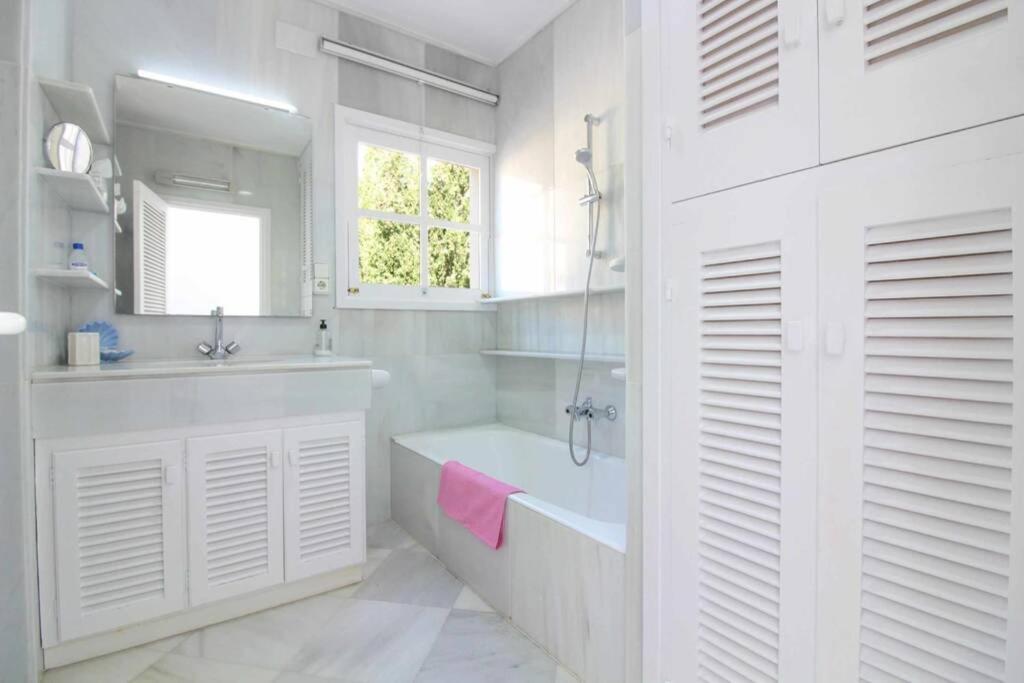 Con Piscina - Anfiteatro Apartamento *