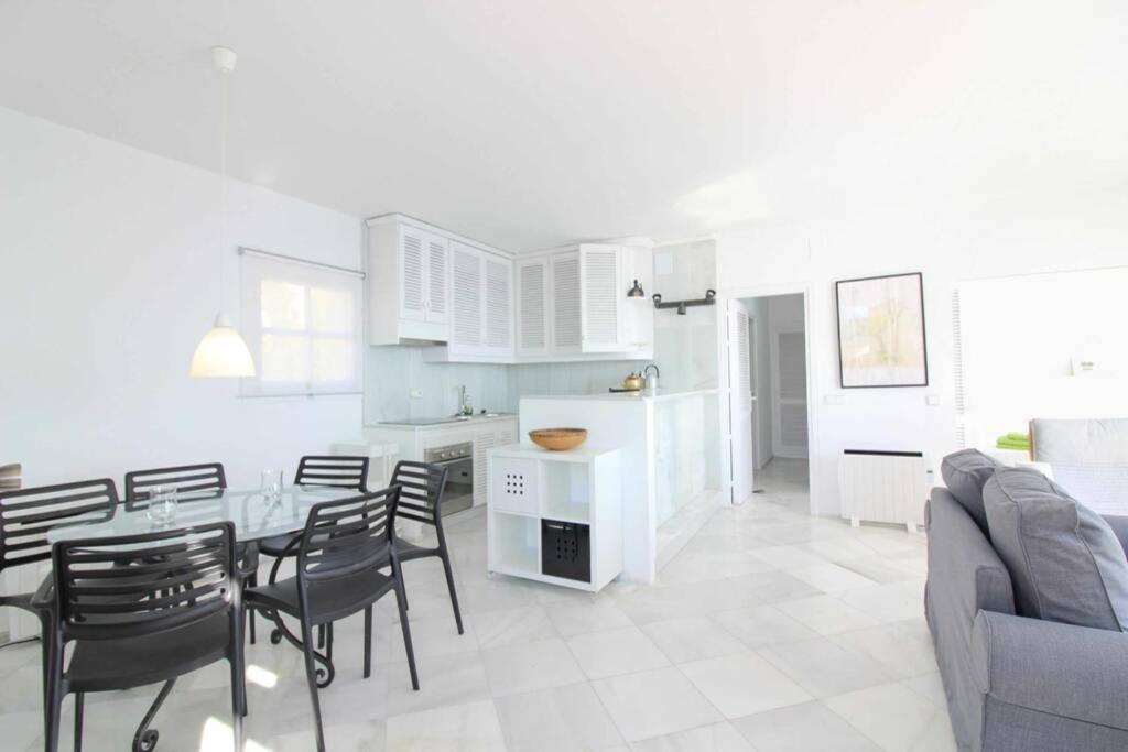 Apartamento Con Piscina - Anfiteatro