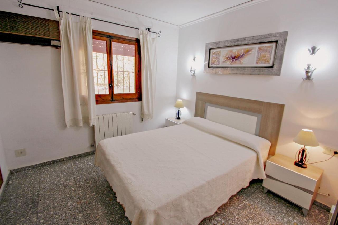Villa Tosal Julia - Sea View With Private Pool In