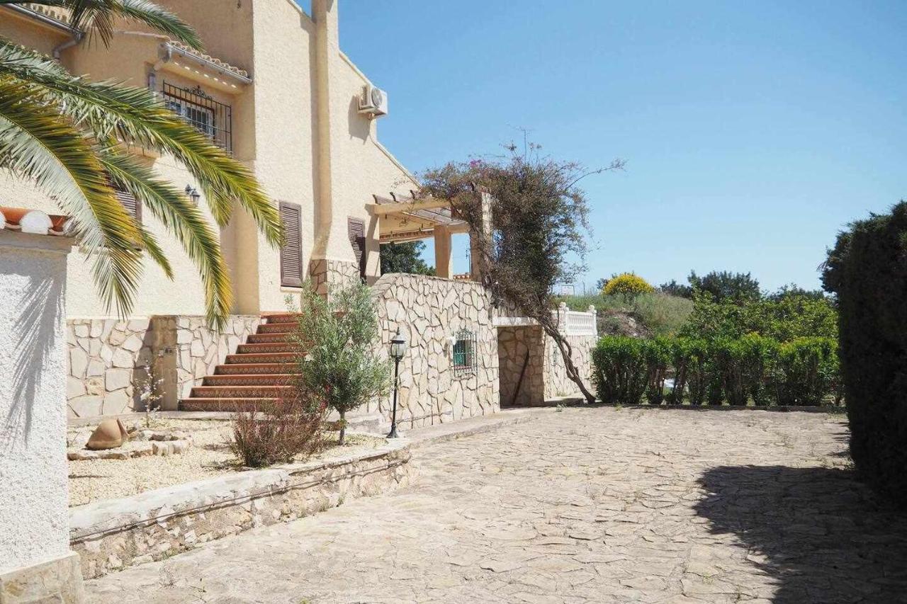 Disfruta Del Relax En Independiente Con Gran Piscina Privada De 11mx5 Villa Calpe