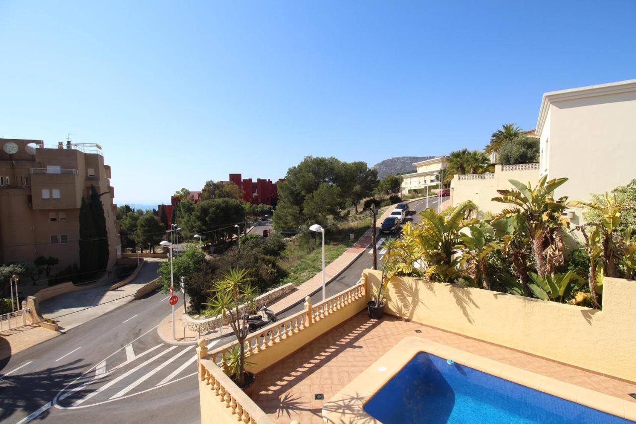 Elvira Manzanera-calpe * Calpe