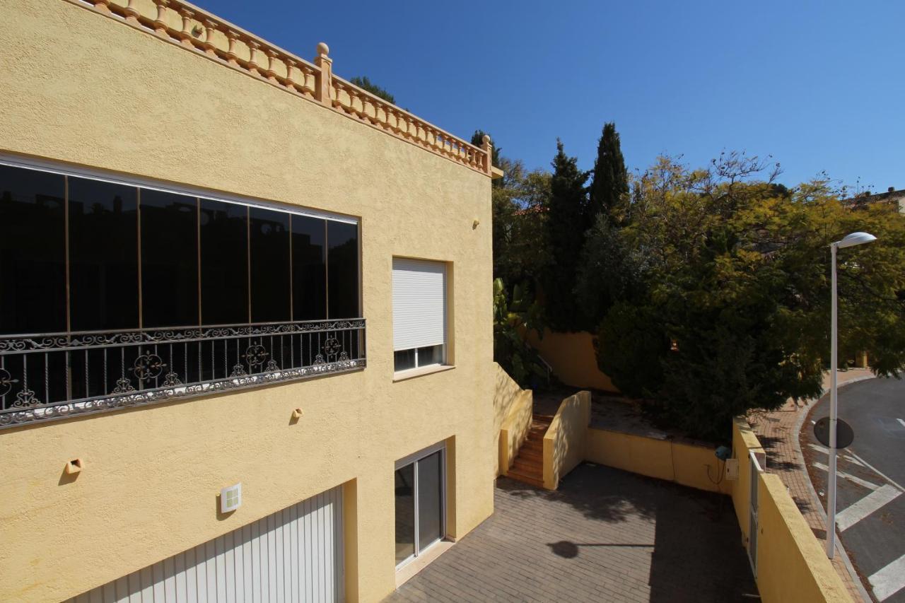 Elvira Manzanera-calpe *