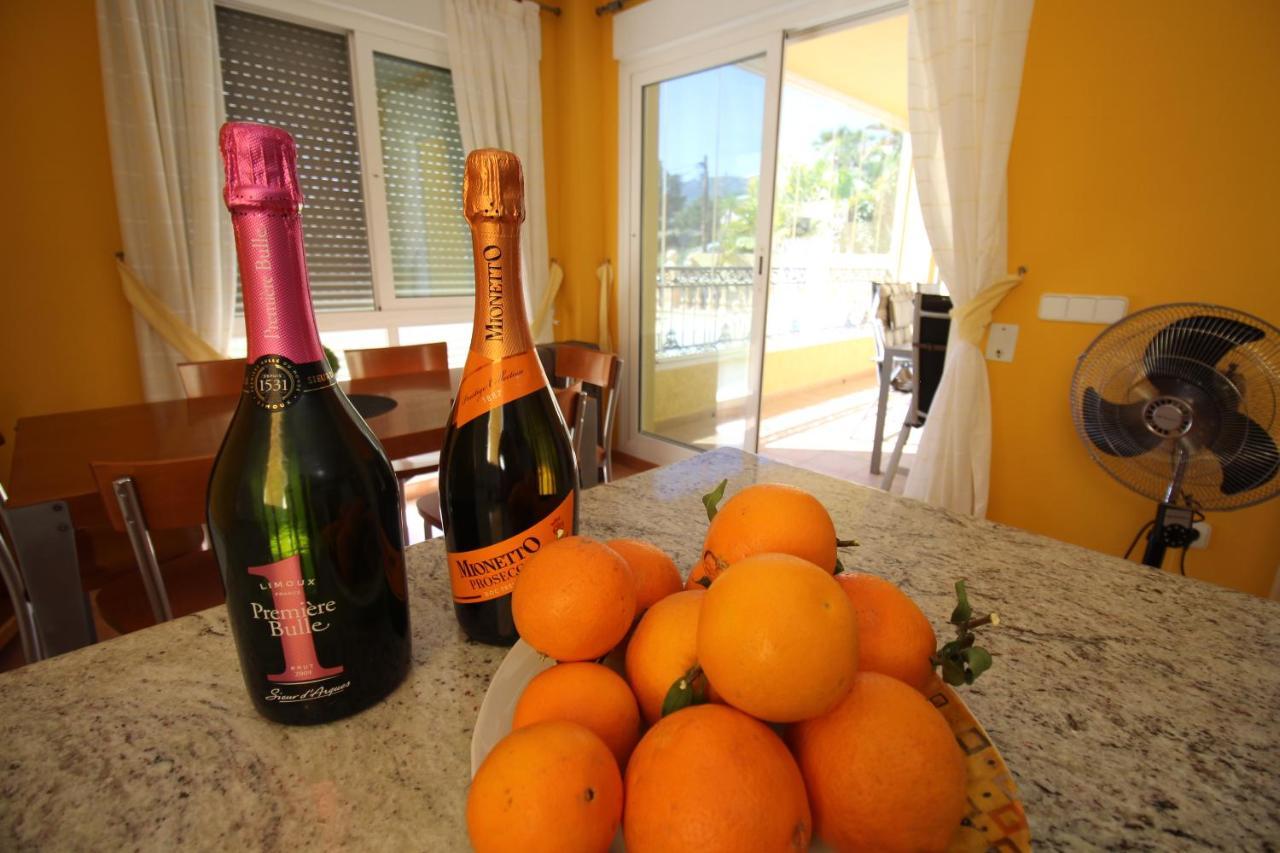 Elvira Manzanera-calpe Villa