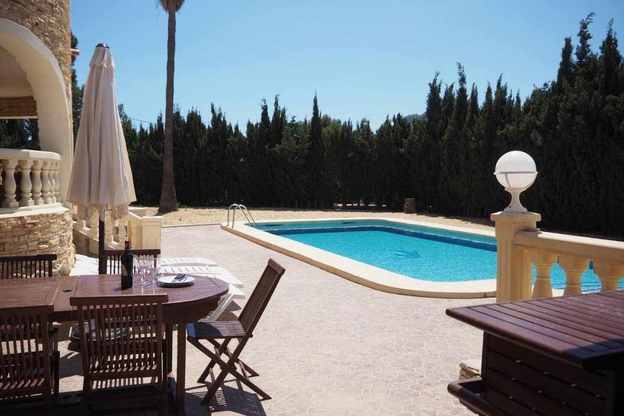 Cerca Playa Extraordinaria Con Piscina 12x6m Villa