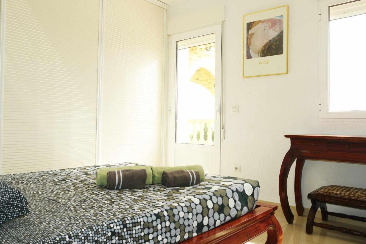 Villa Cerca Playa Extraordinaria Con Piscina 12x6m *