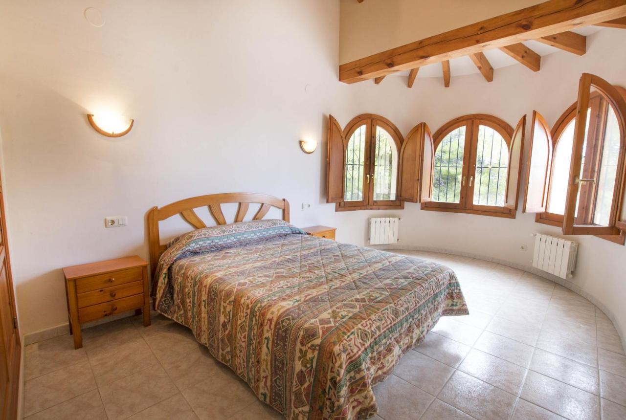 Empedrola Villa *