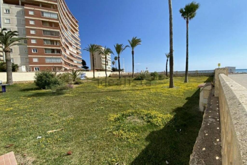 Apartamento Tu Hogar En A 30 Metros De La Playa!!!