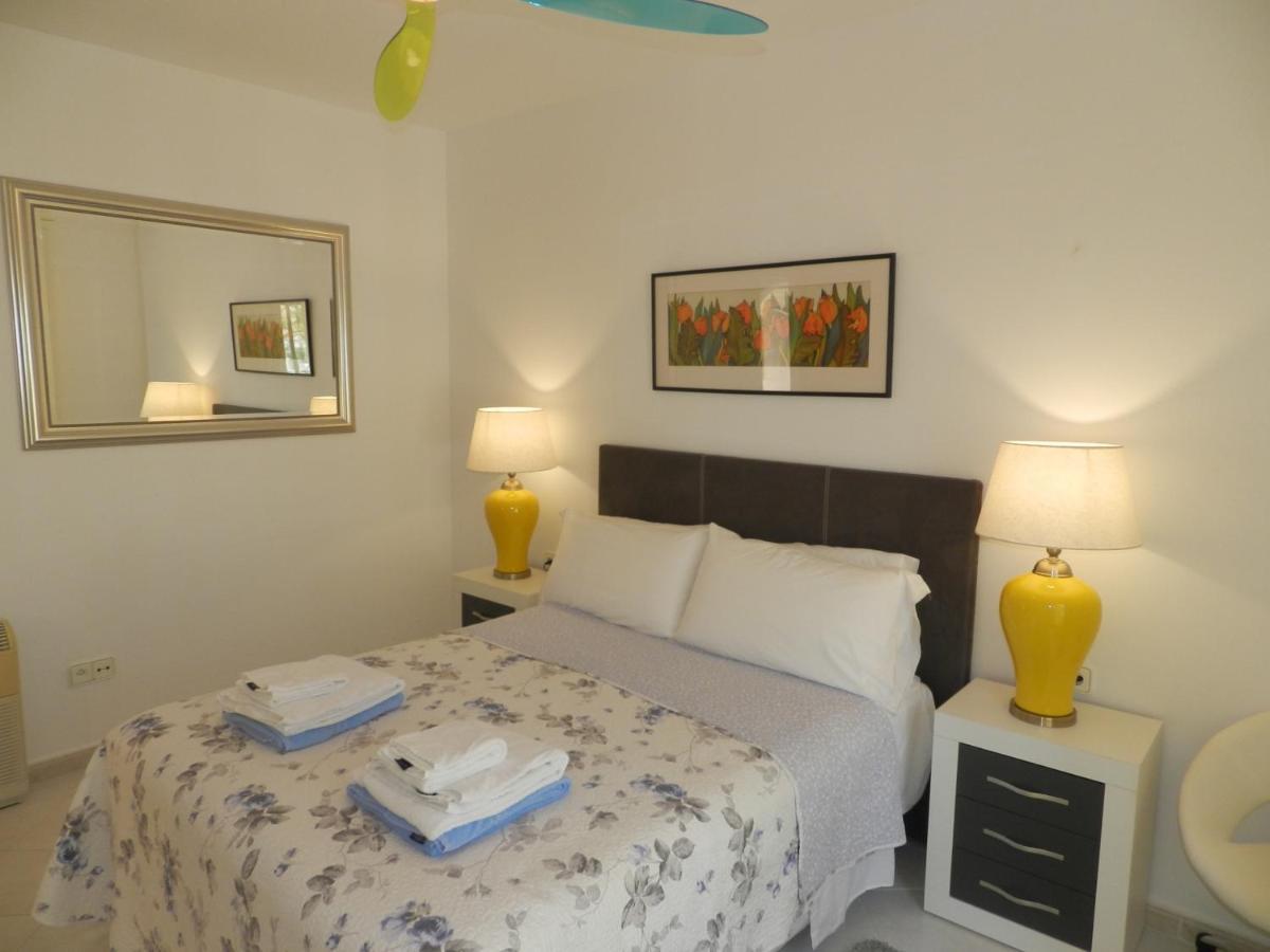 Fig Tree 8 Personas Villa