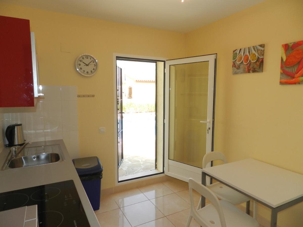 Fig Tree 8 Personas Villa