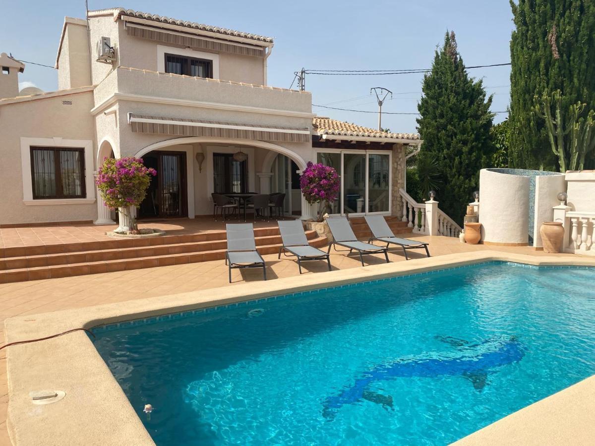 Villa The