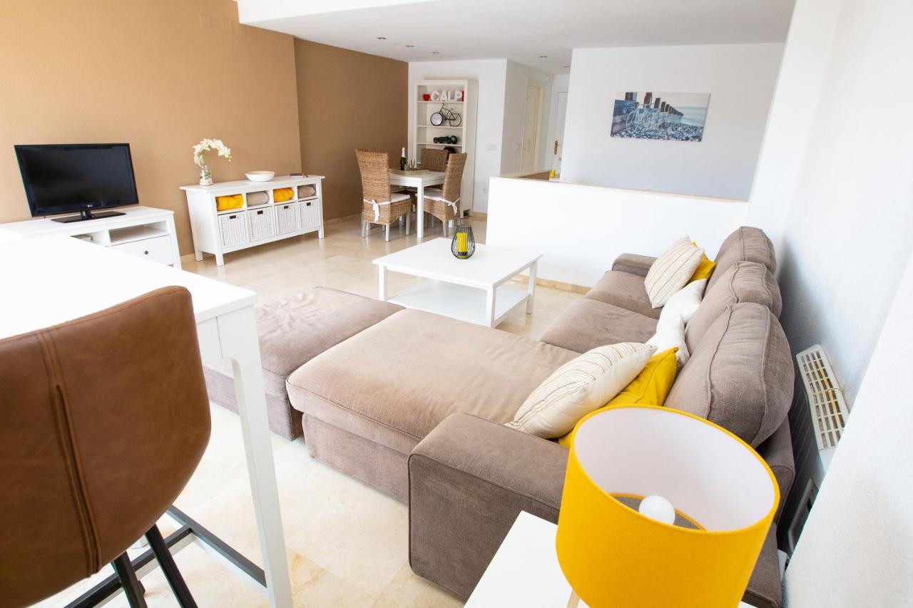 Casa Pitufo Calpe, Bright Duplex - & Mountain View Apartment Calpe