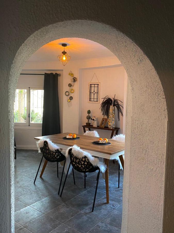 Apartamento Laura Flores *