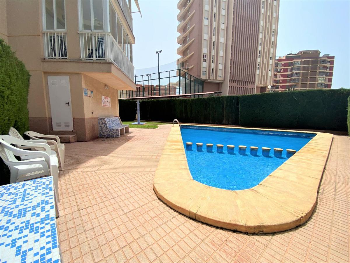 A 50m De La Playa Apartment
