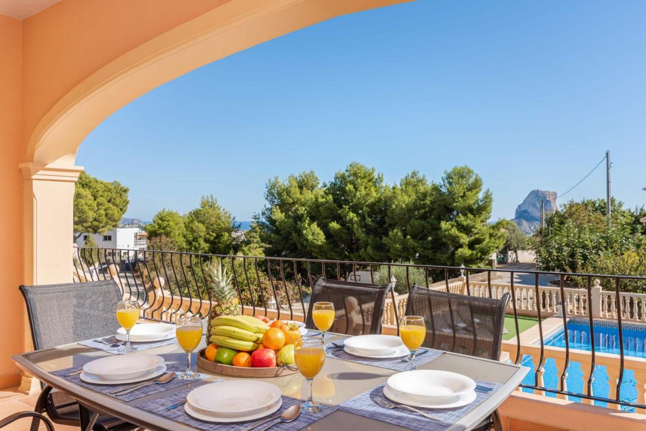 Amanda - Plusholidays Villa Calpe
