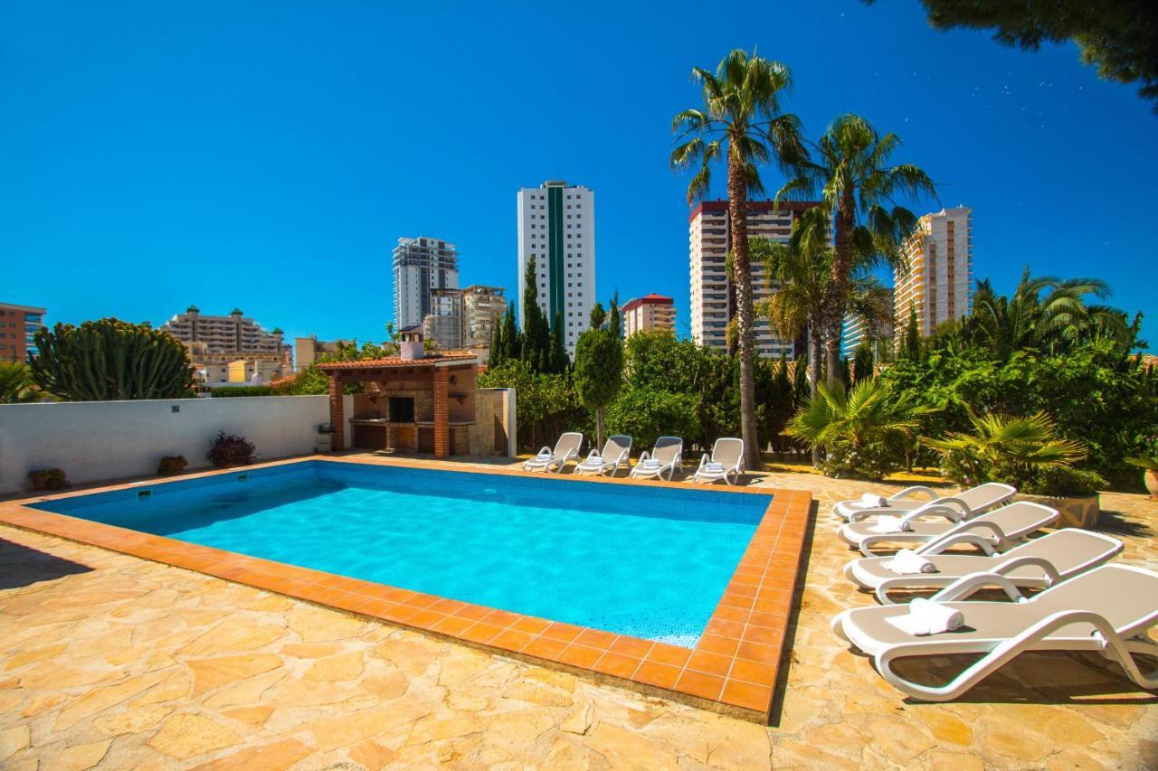 Cintya - Plusholidays * Calpe