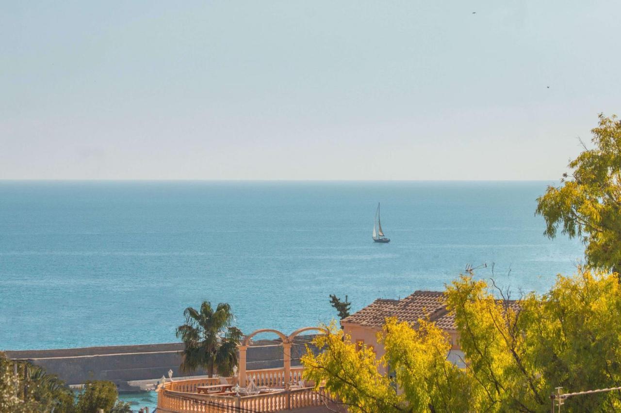 Tran - Plusholidays Calpe