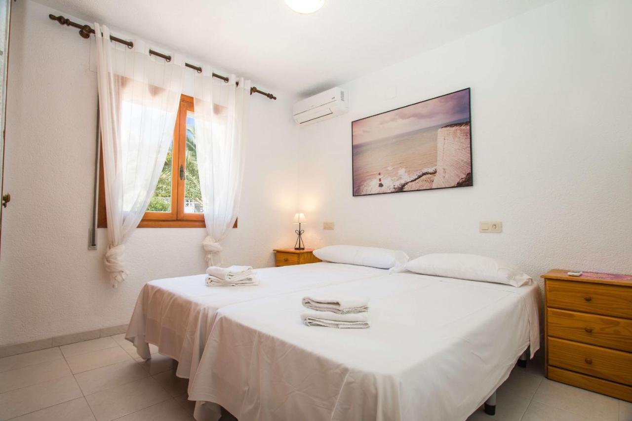 Erik - Plusholidays Villa Calpe