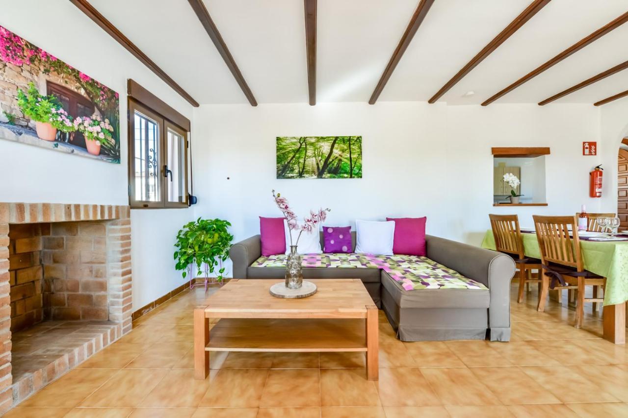 Villa Guzman Ismael Calpe