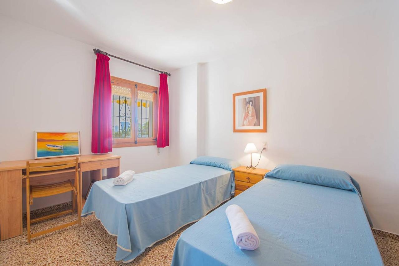 Tere - Plusholidays Villa