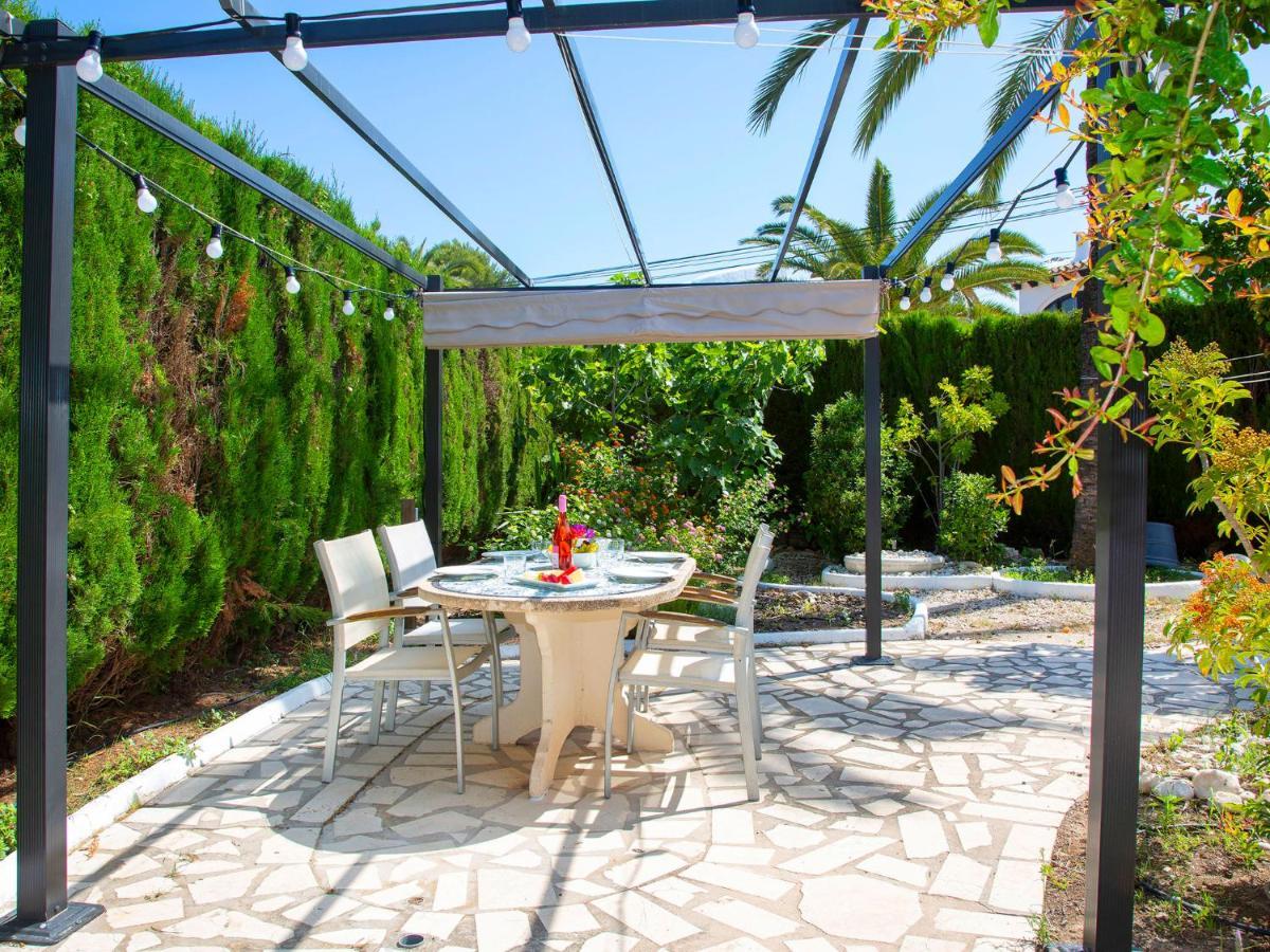 Сasa de vacaciones Rafol By Interhome