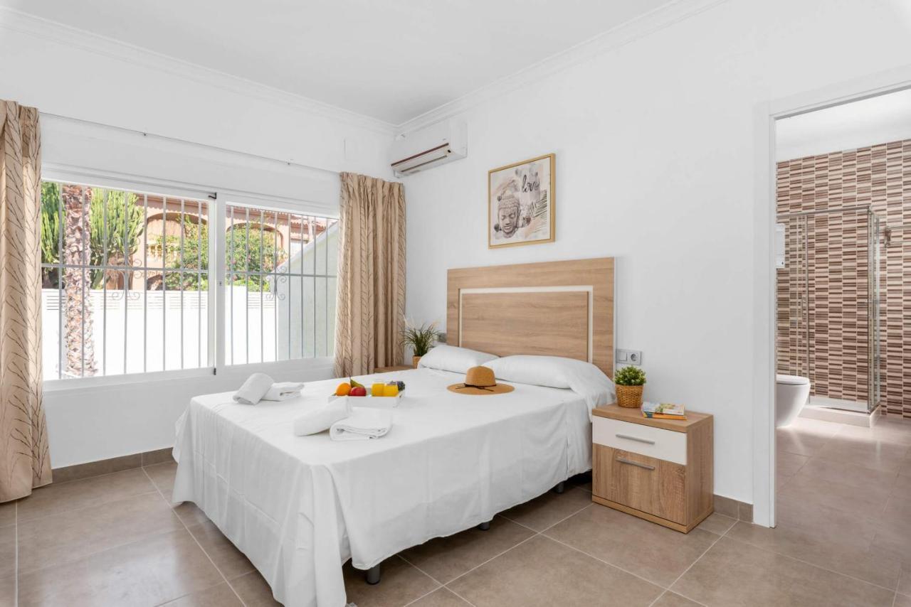 Escriva - Plusholidays Villa *