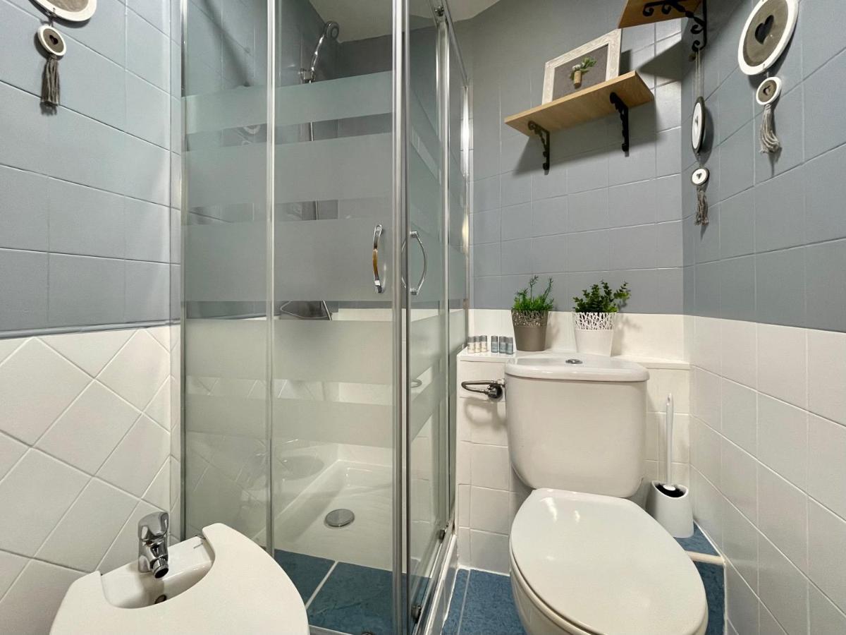 Canario Céntrico Y A Solo 50 Metros De La Playa Apartamento *