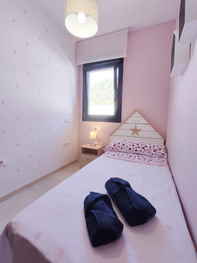 Holiday home Precioso Bungalow Luminoso Con Piscina Y Terraza.