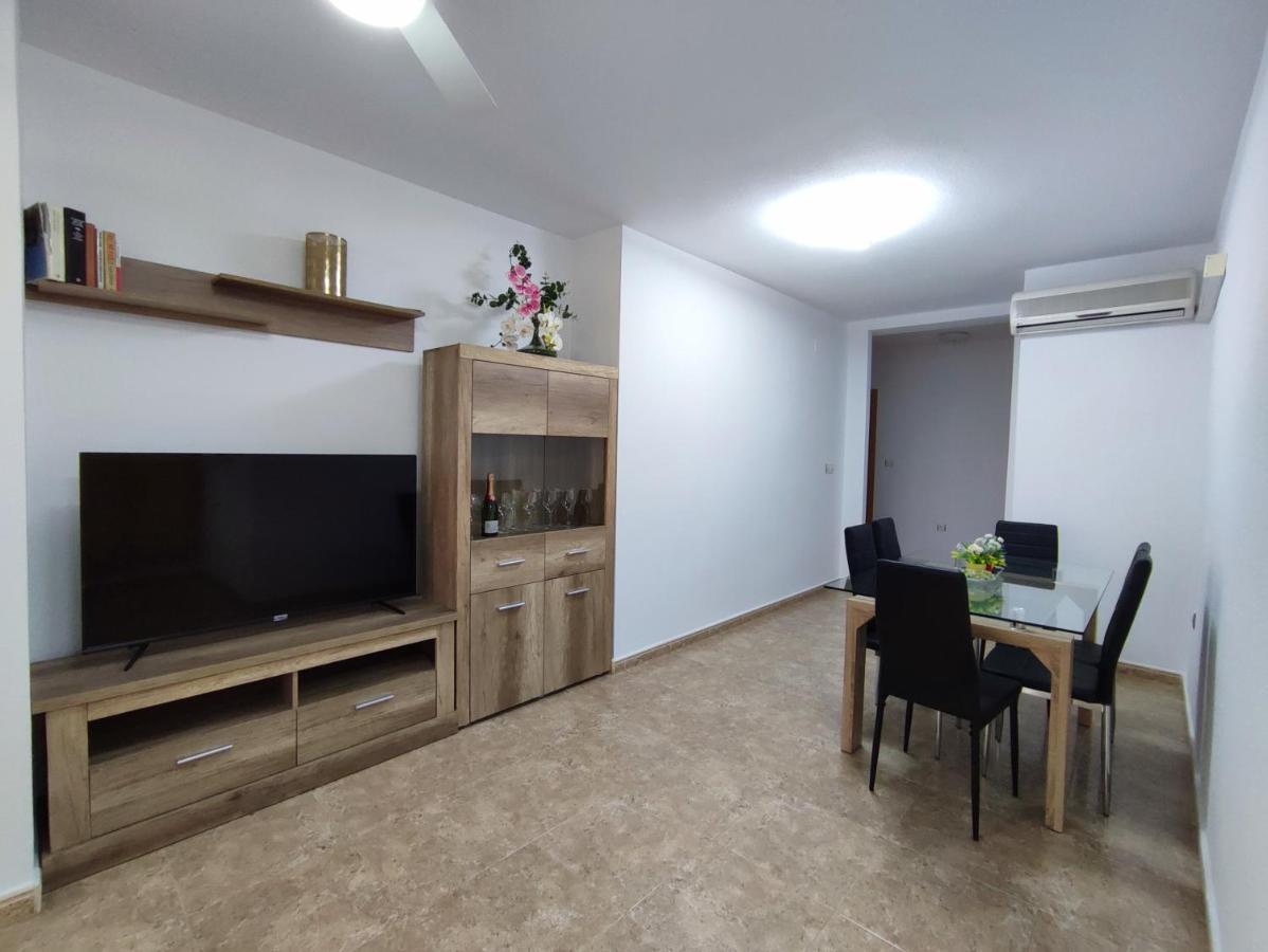 Albamar 6 Personas Con Parking Cerca De La Playa Apartamento