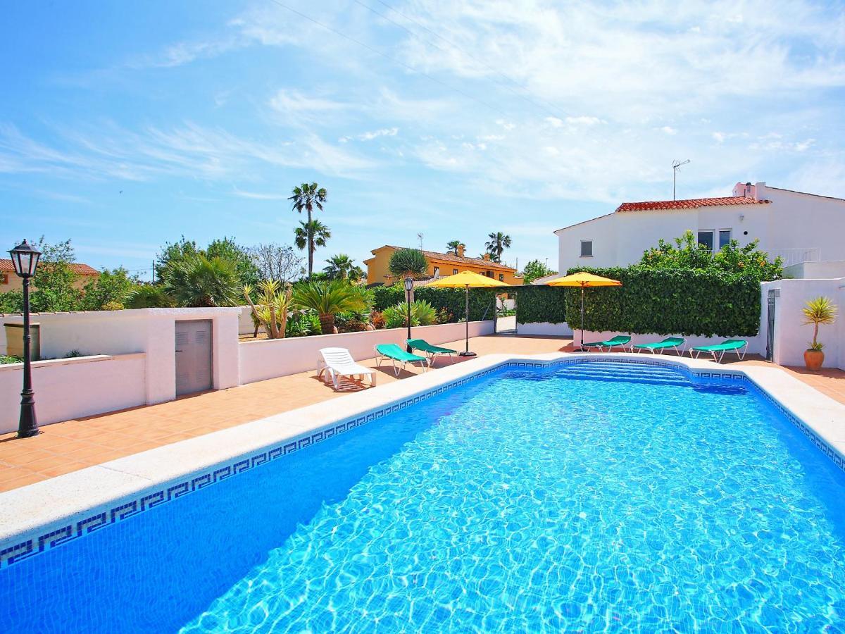 Campos Villa
