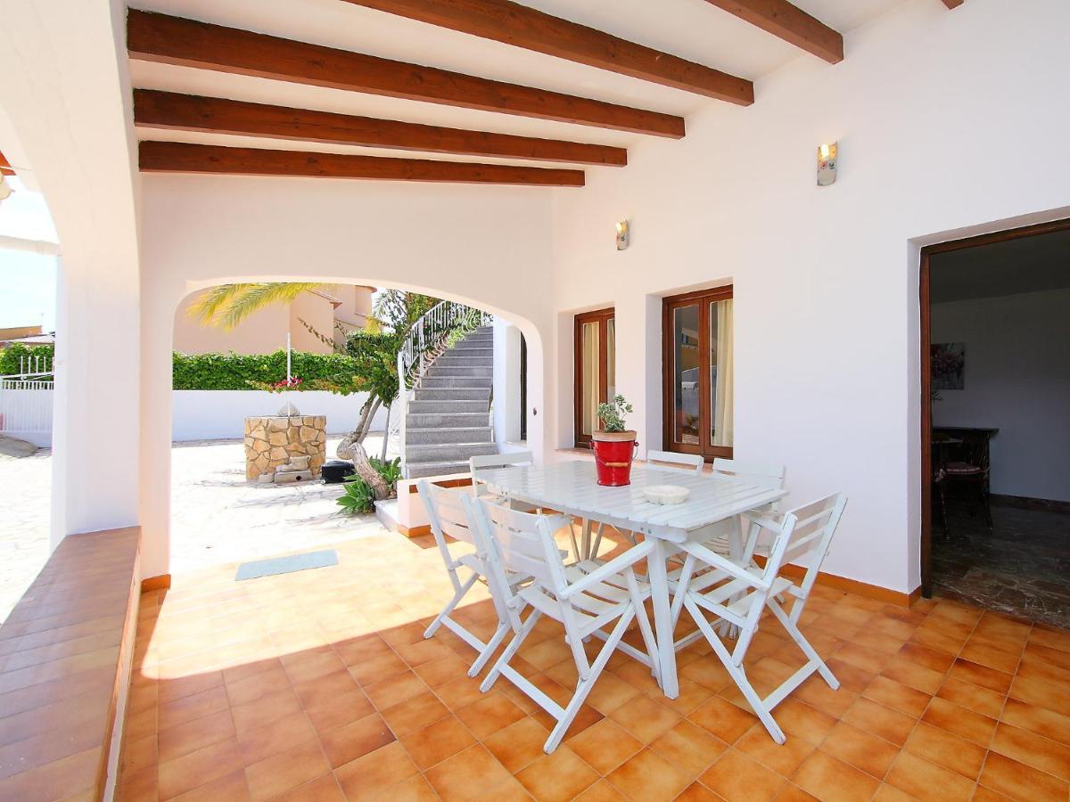 Campos Villa