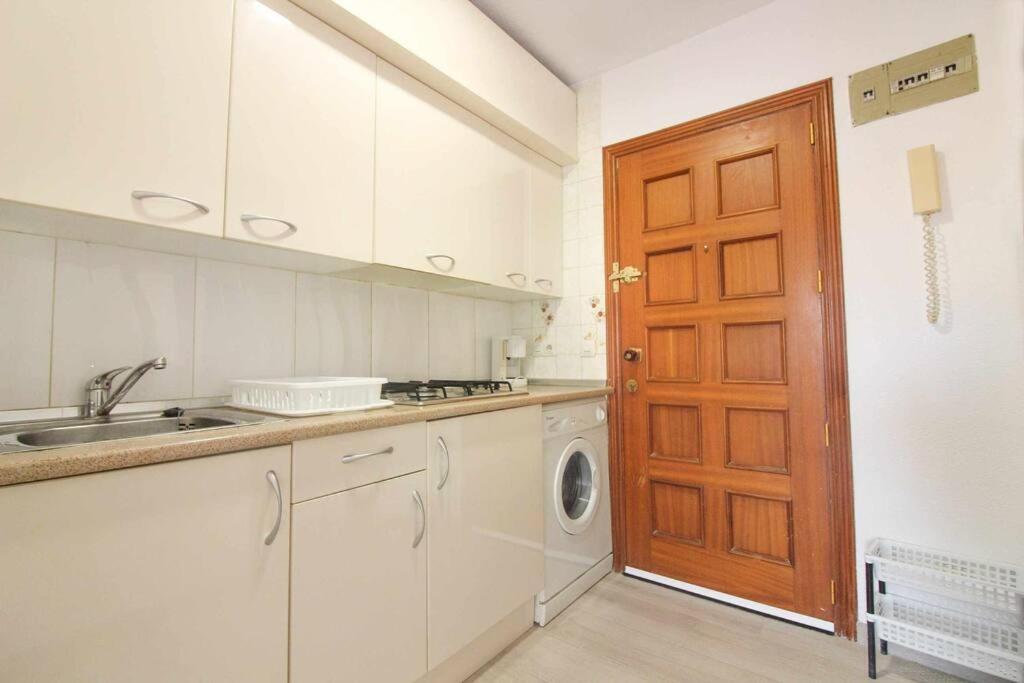 En En 1ª Linea De Playa. Aguamarina Apartment