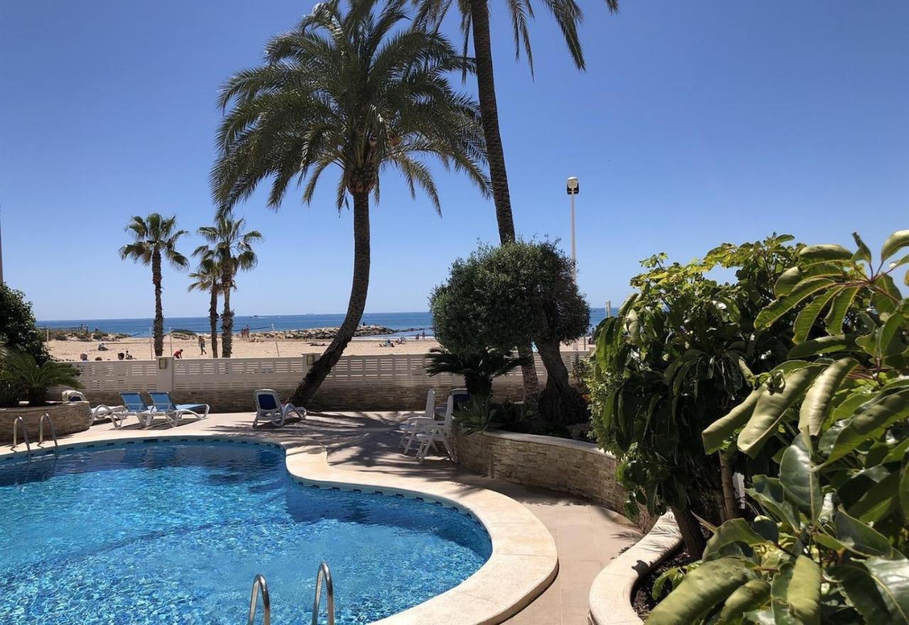 Front Line On The Apartamento Calpe