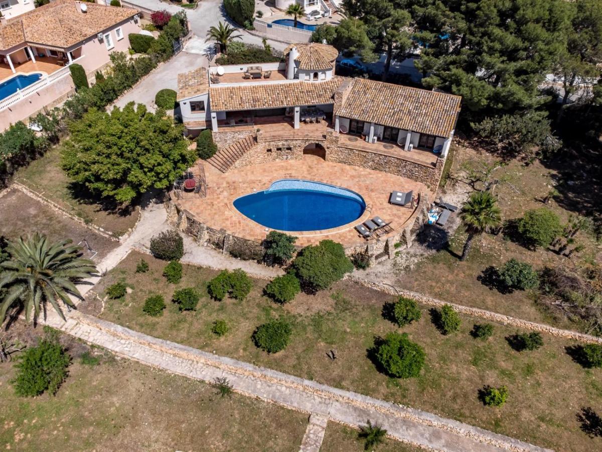 Villa Las Rocas - By Almarina Villas