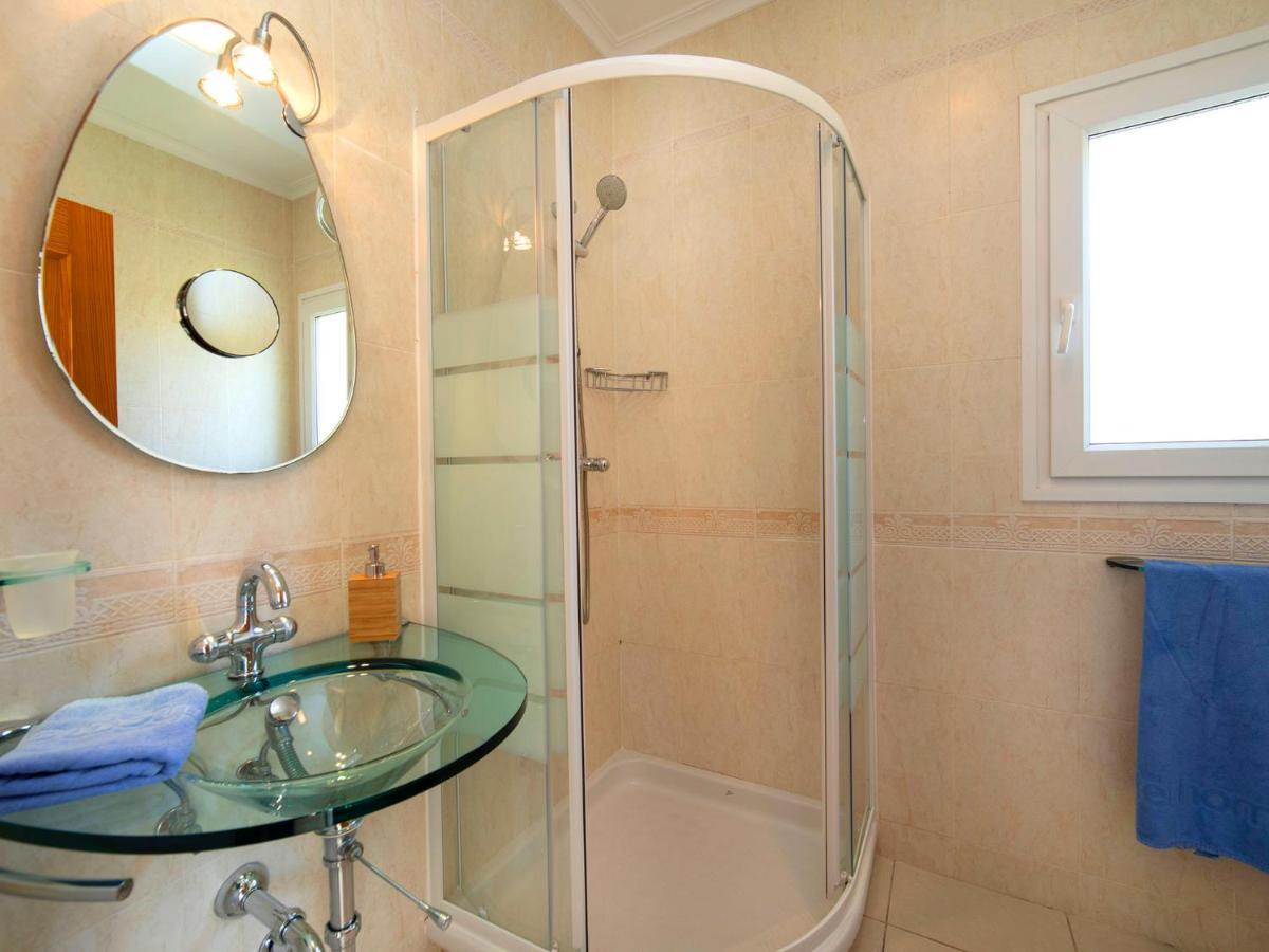 Сasa de vacaciones Fleur By Interhome *