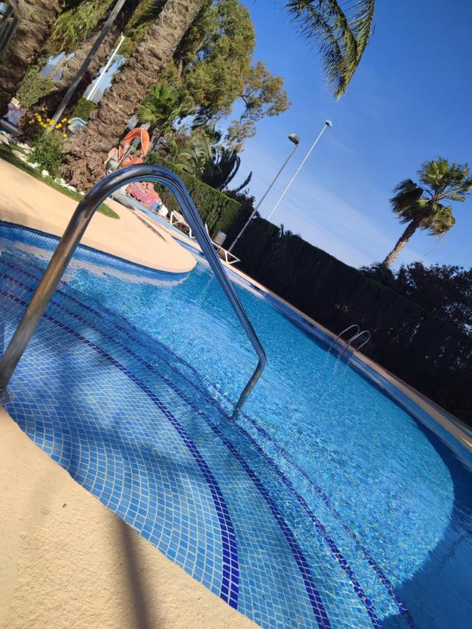 Carlos Larimar * Calpe