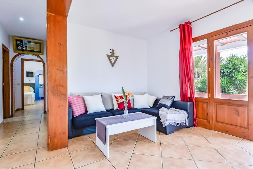 Guzman - Mouna Villa Calpe