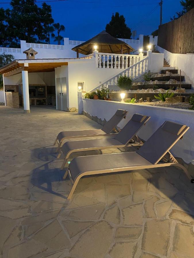 Villa Alhambra - Dale A Tu Familia Vacaciones Y El Descanso Que Se Merecen Calpe