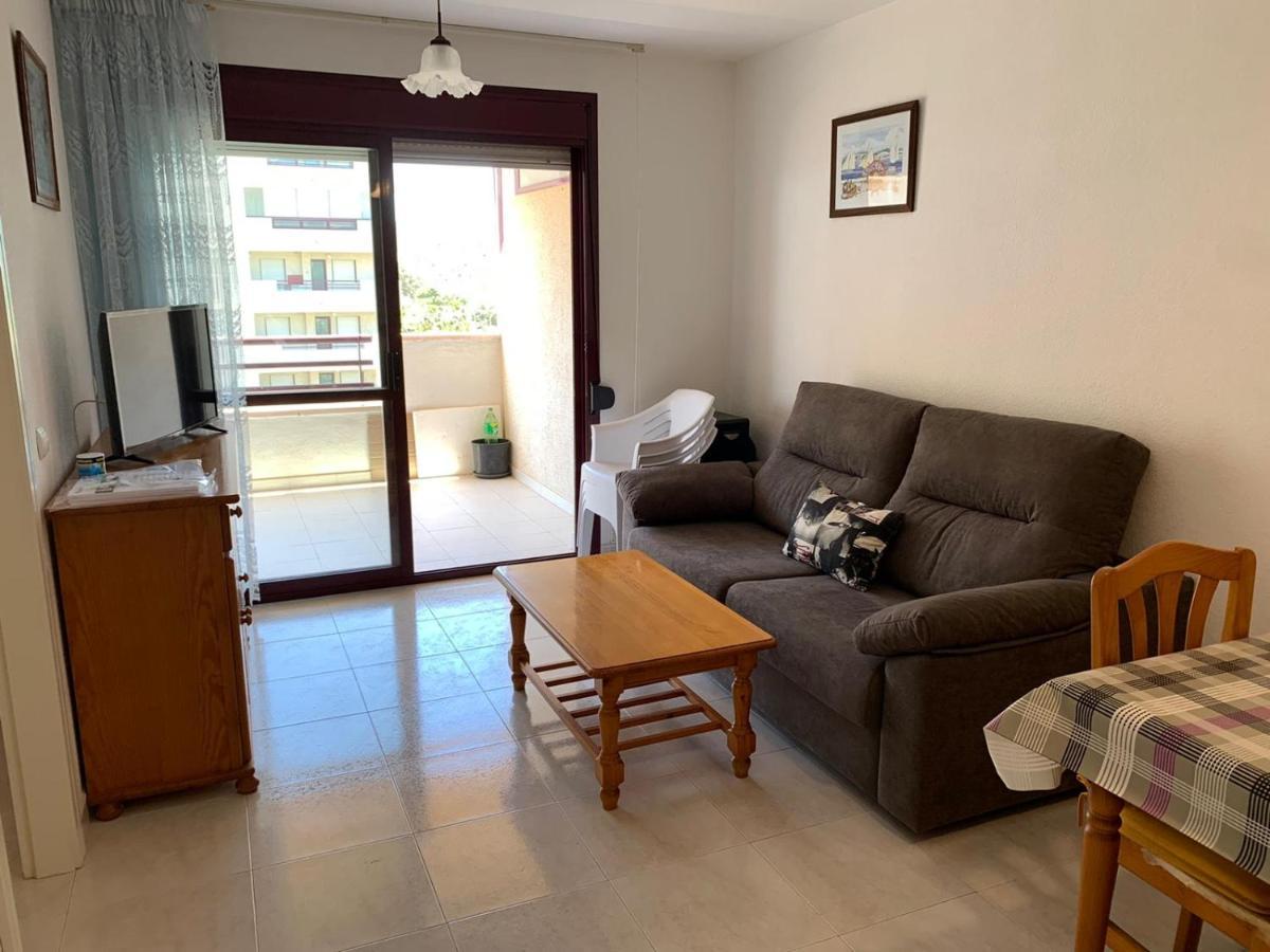 Service Lazaro Topacio 3 Apartment