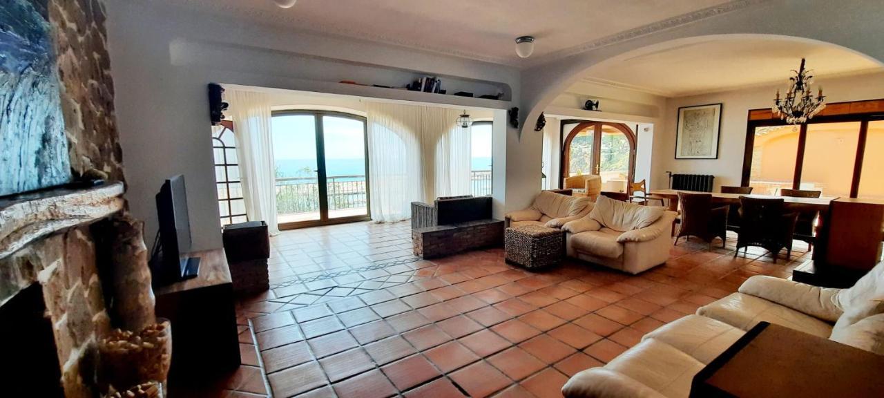 Villa Puerto Blanco *