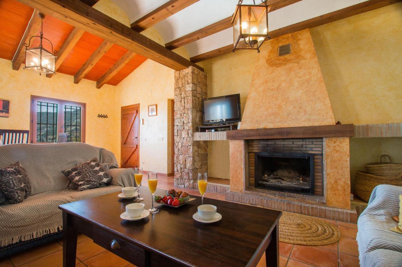 Villa Bou - Plusholidays *