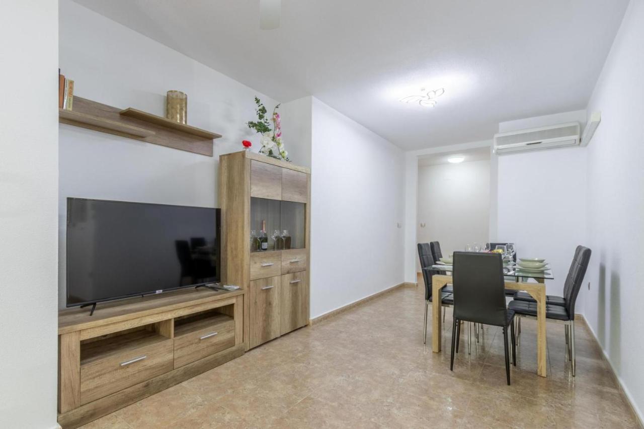 Albamar 6 Personas Con Parking Cerca De La Playa Apartamento *
