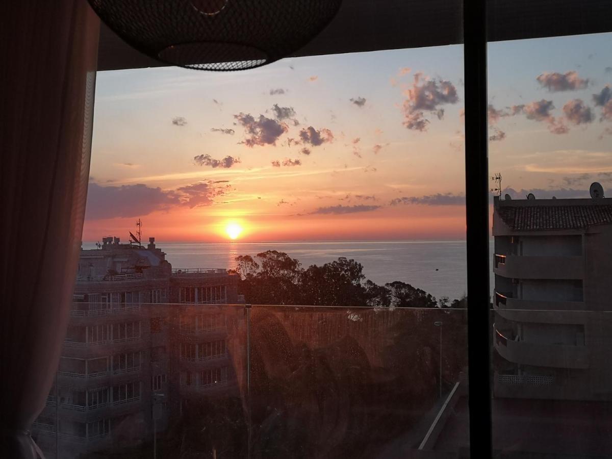 Sea View And Ifach Apartamento *