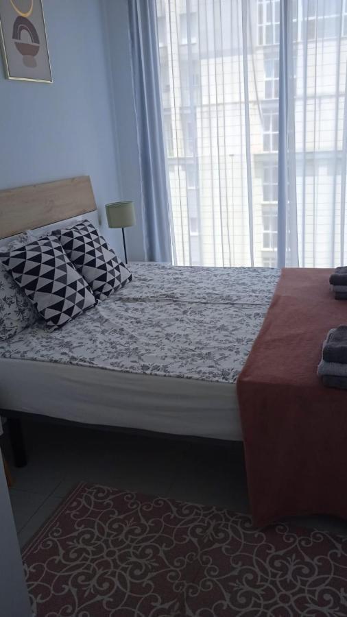 Sea View And Ifach Apartamento *