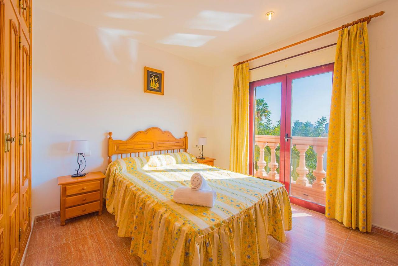 Lina - Plusholidays * Calpe