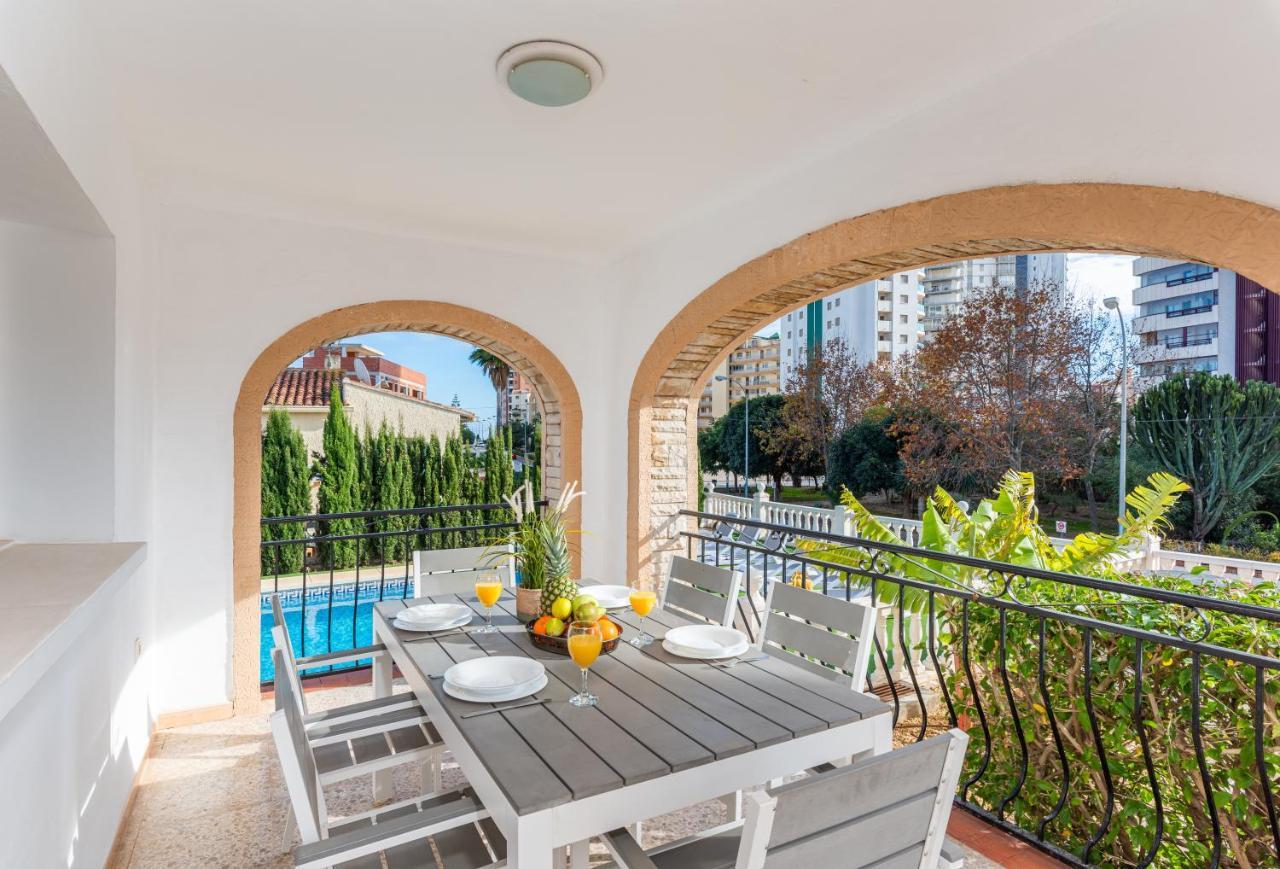 Villa Caleta - Plusholidays *