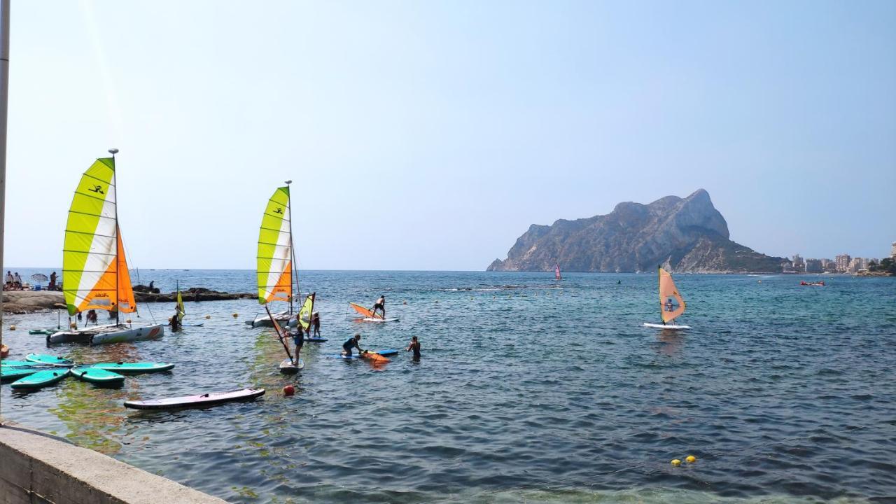 Pareado Con Piscina Y Vistas Al Mar *