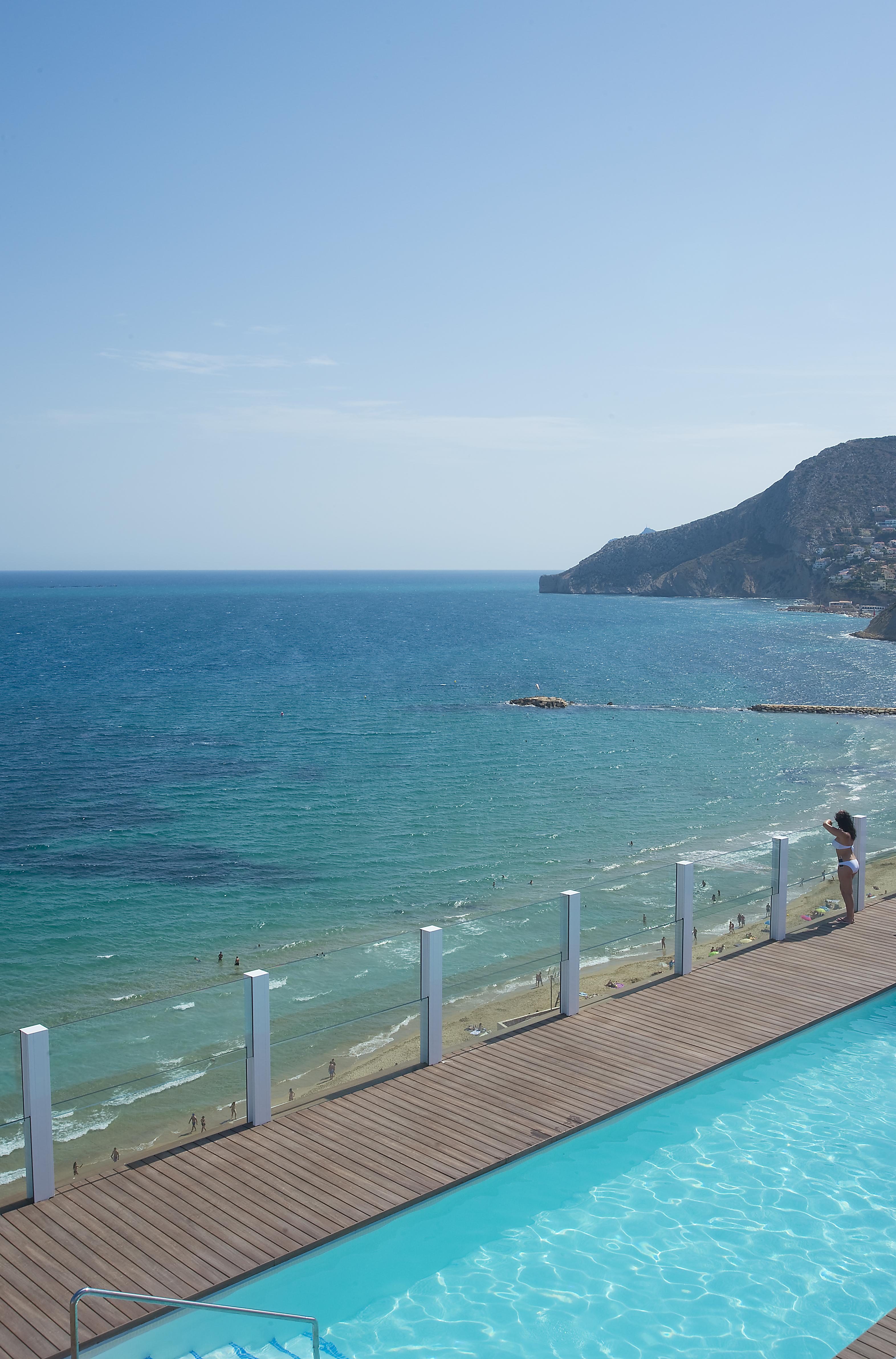 Hotel Bahia By Pierre &