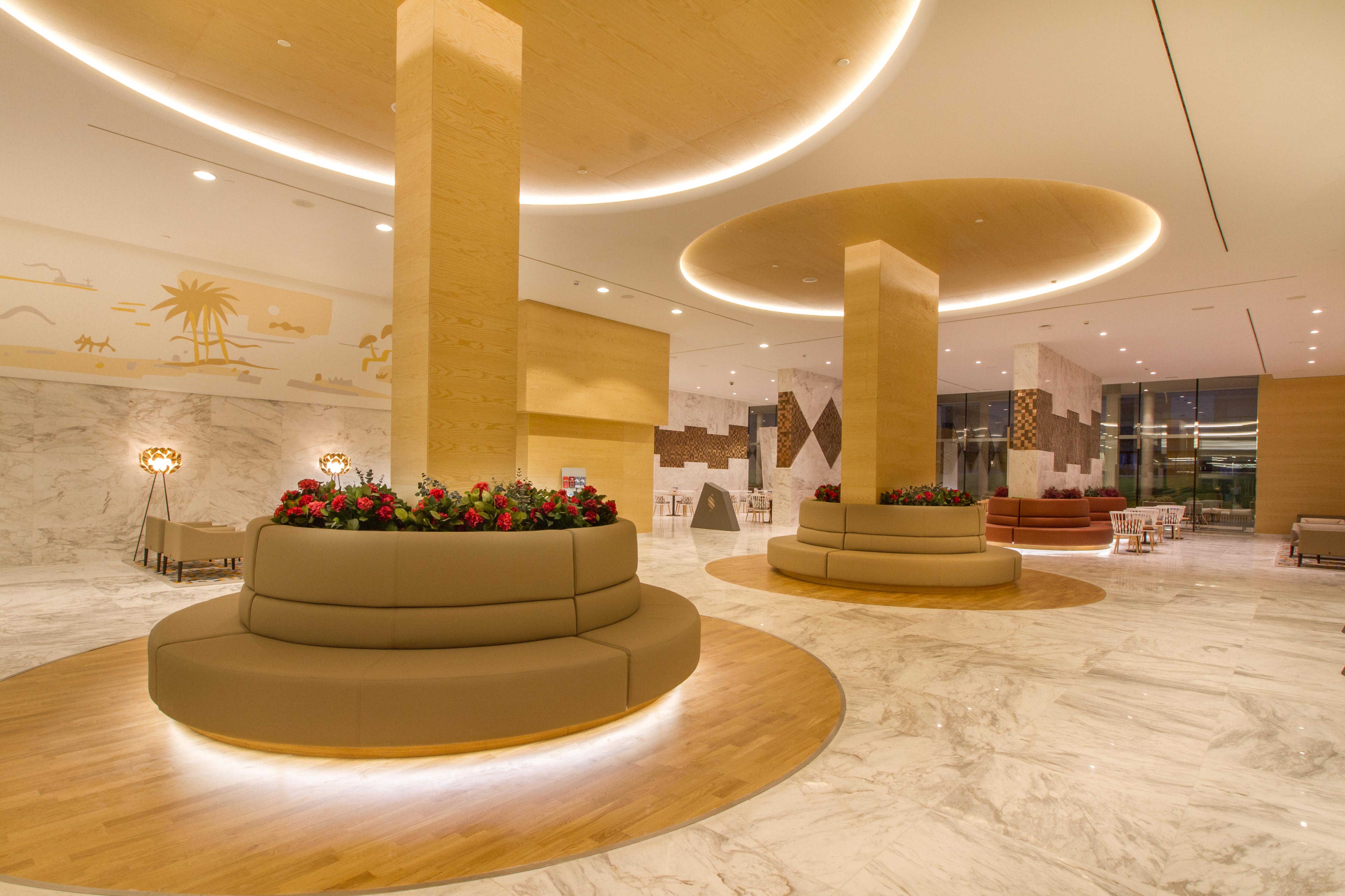 Hotel Estimar Suitopia