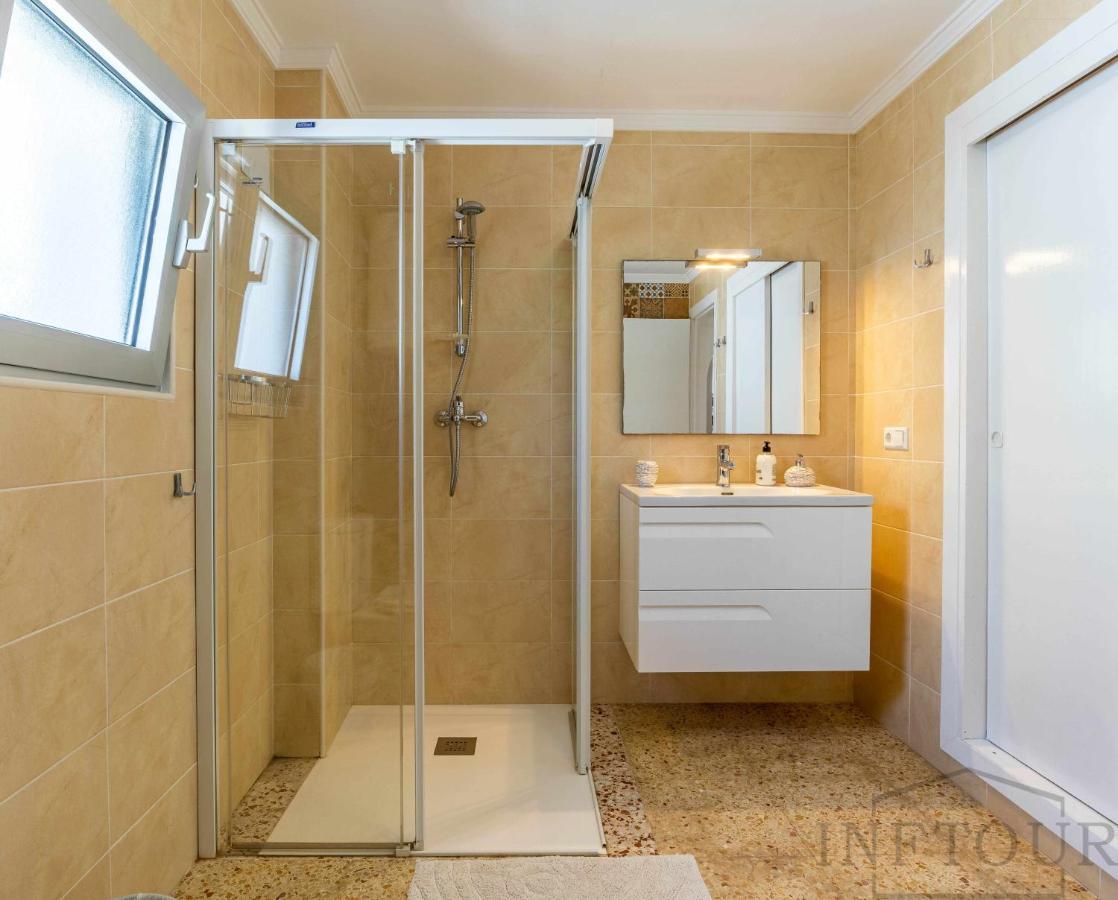 Inftour La Fustera Holiday home *