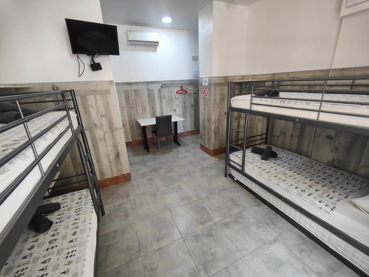 Pensión ріаza Lfach Calpe